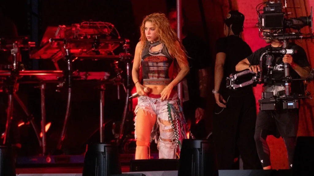Shakira atrasa show no Rio em 80 minutos