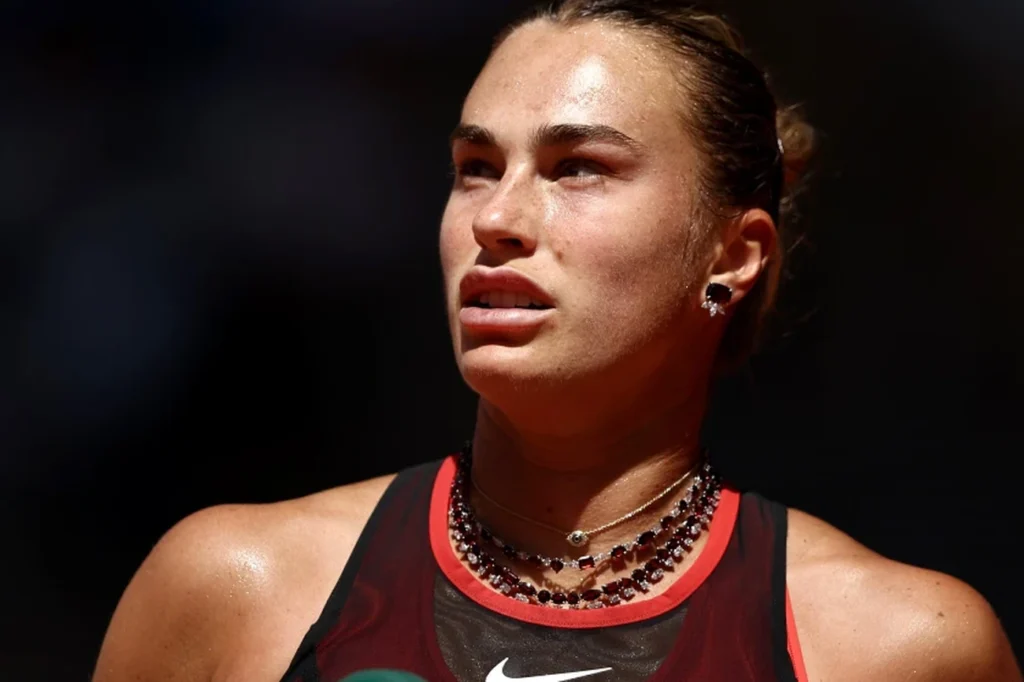 Aryna Sabalenka rebate críticas sobre luxo e protesto por divisão de prêmios Aryna Sabalenka rebate críticas sobre luxo e protesto por divisão de prêmios