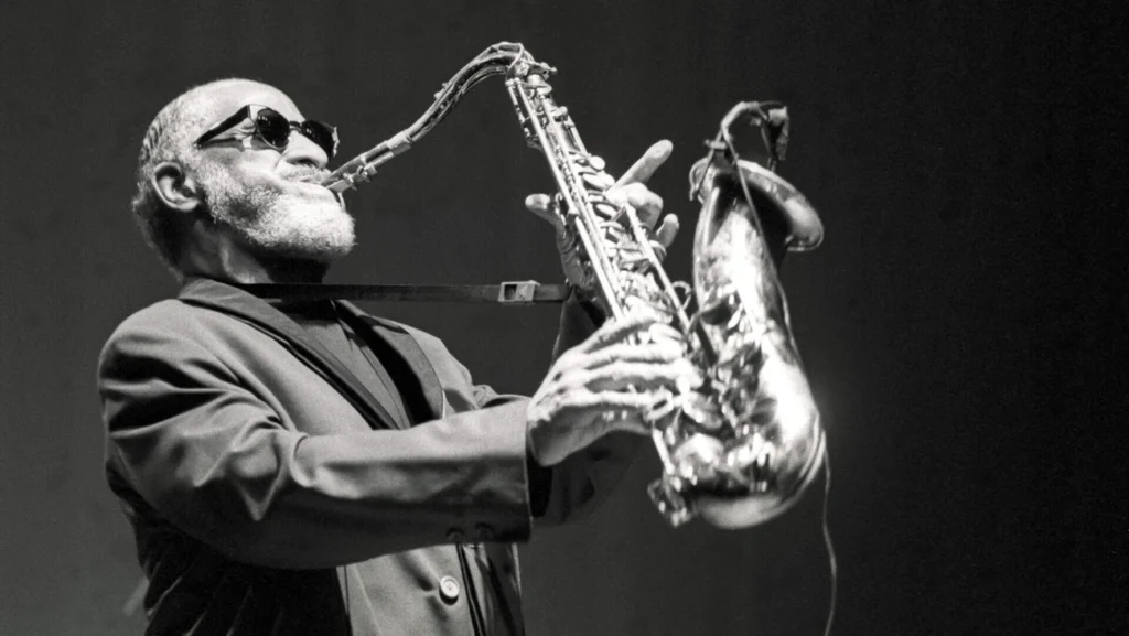 Sonny Rollins, o Colosso do Saxofone, deixa legado de mais de 7 décadas de jazz sem fim